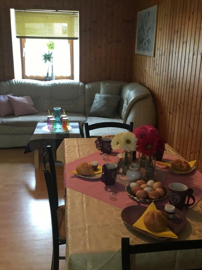 Ferienwohnung Renate อาร์โนลด์ชไตน์ ภายนอก รูปภาพ